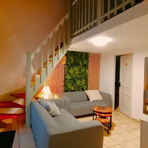 Hébergement de vacances La Rose Des Vents & - La Parenthese, Néoules