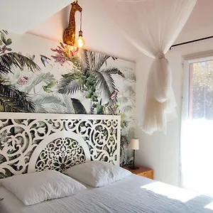 Hébergement de vacances La Rose Des Vents & - Savane, Néoules